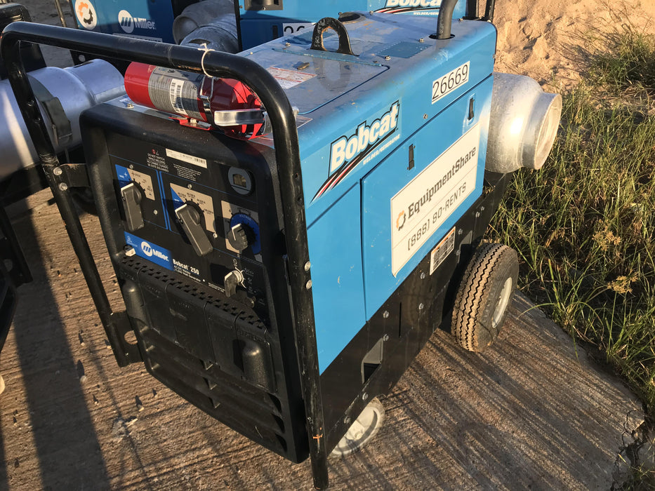 2019 Miller Electric BOBCAT 250 LP/Propane, Running Gear, Tank Bracket, Hose