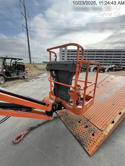 2019 JLG E400AJPN