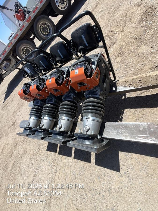 2025 HUSQVARNA LT6005