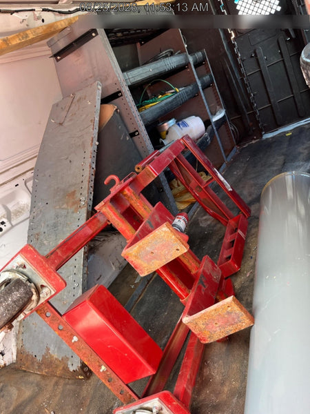 2022 ROL-A-LIFT M-6