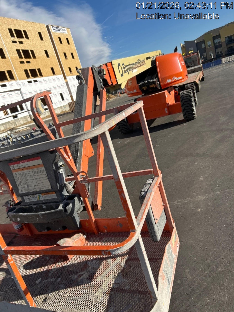 2022 JLG 660SJ