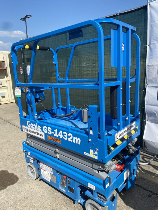 2022 GENIE GS-1432