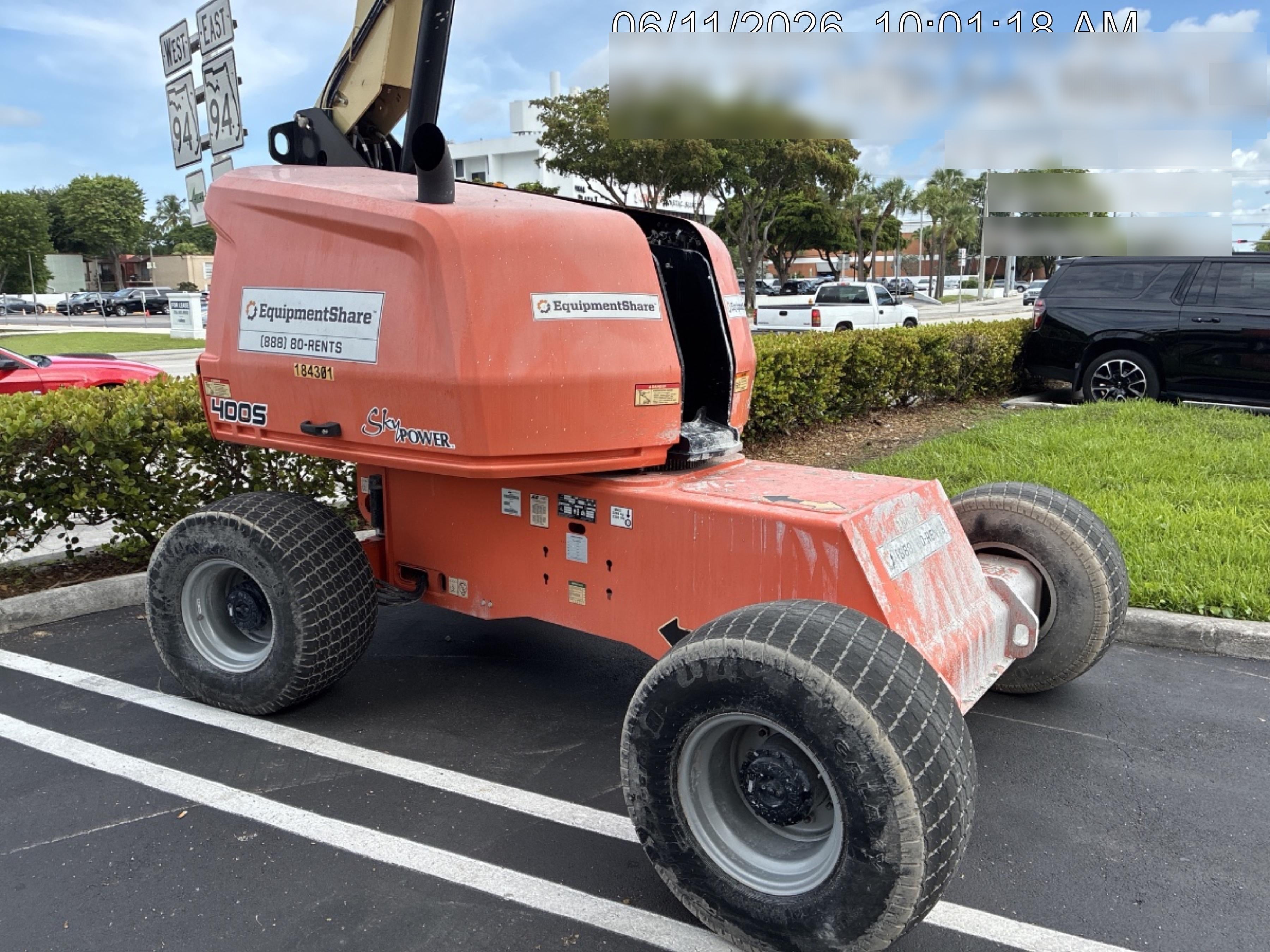 2021 JLG 400S