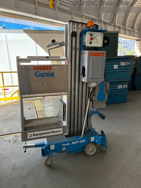 2023 GENIE AWP-30S DC