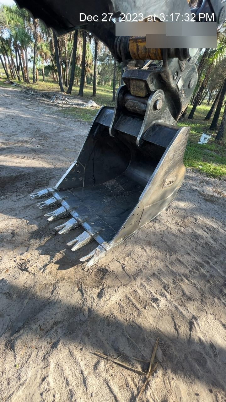 2018 WERK-BRAU 54" Bucket HD 56-65K Excavator Bucket