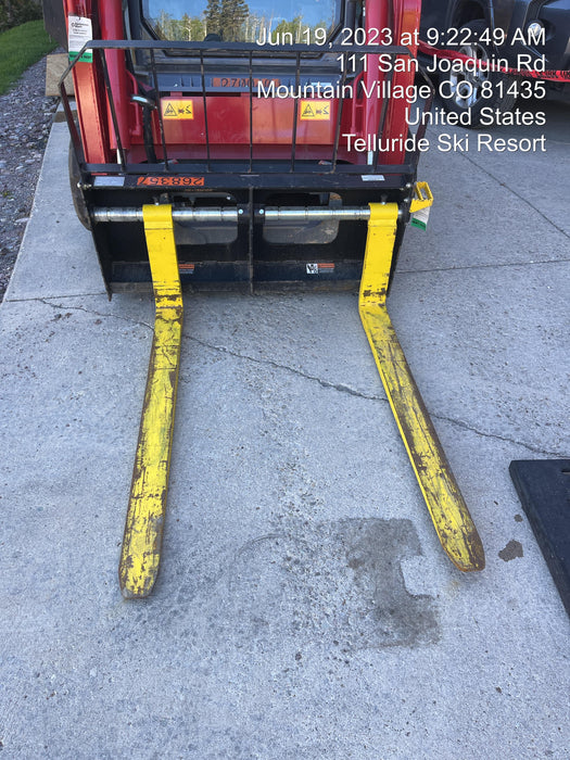 2022 DIGGA 48" Pallet Forks - Digga