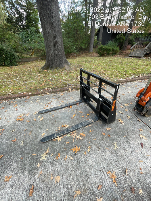 2022 ARROW MATERIAL HANDLING 48" Pallet Forks - Arrow