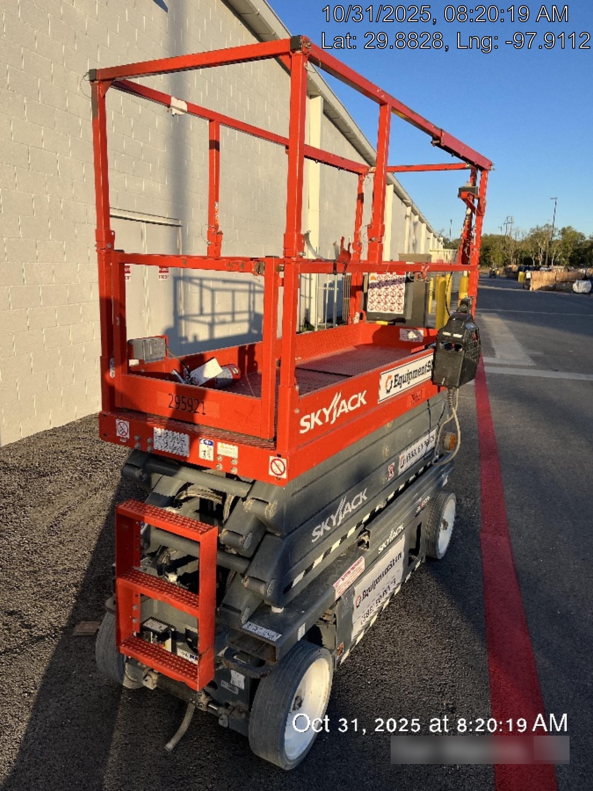 2023 SKYJACK SJ3226