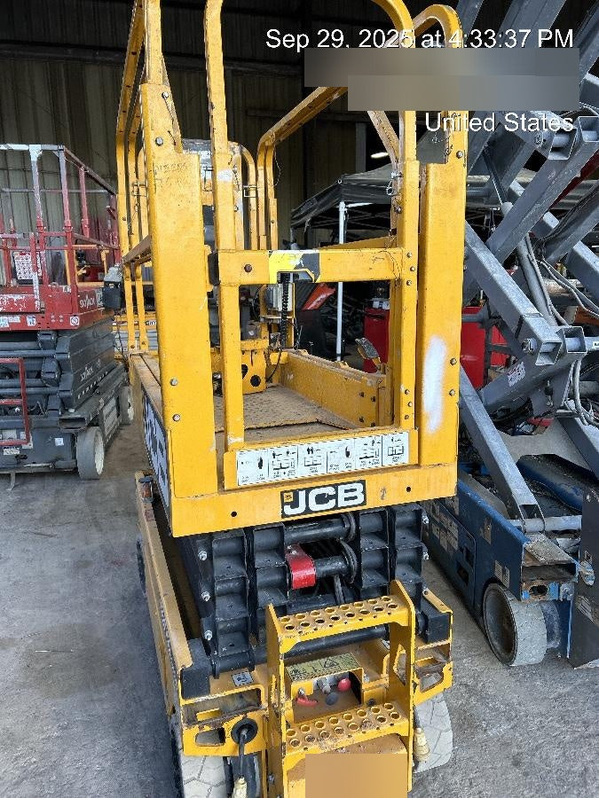 2021 JCB S1930E