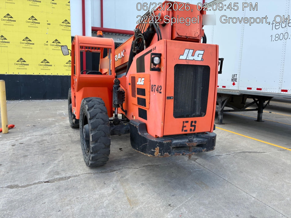 2018 SKYTRAK 8042