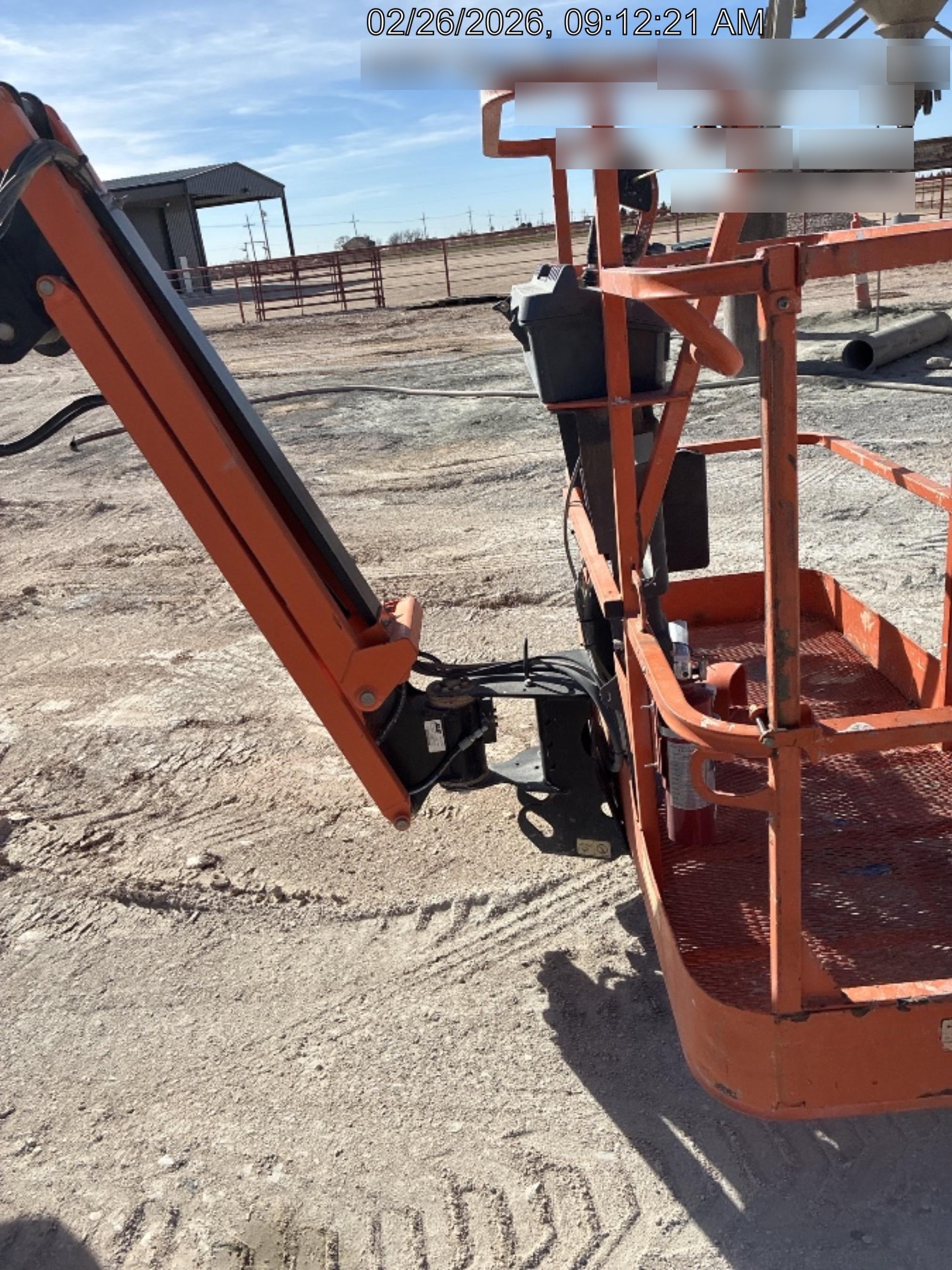 2019 JLG 450AJ