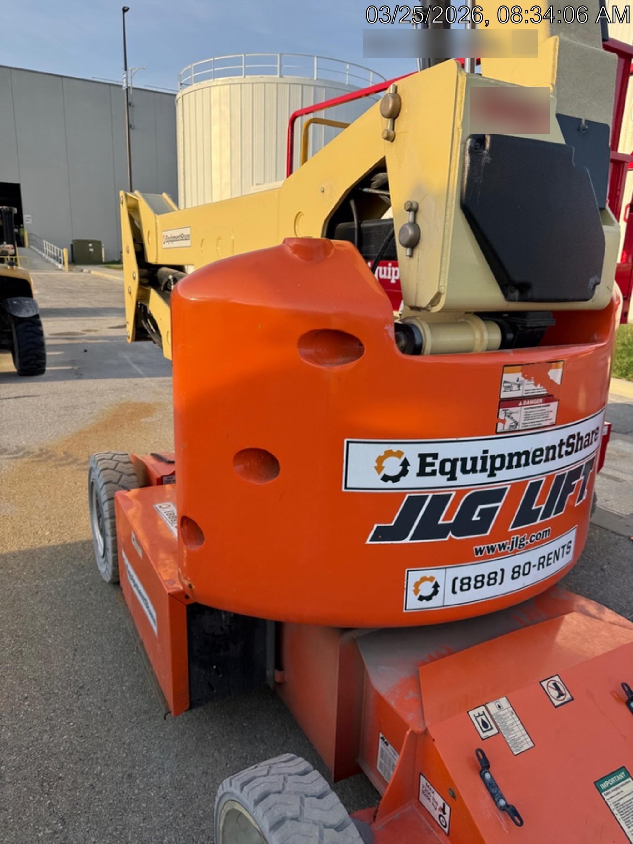 2020 JLG E400AJPN