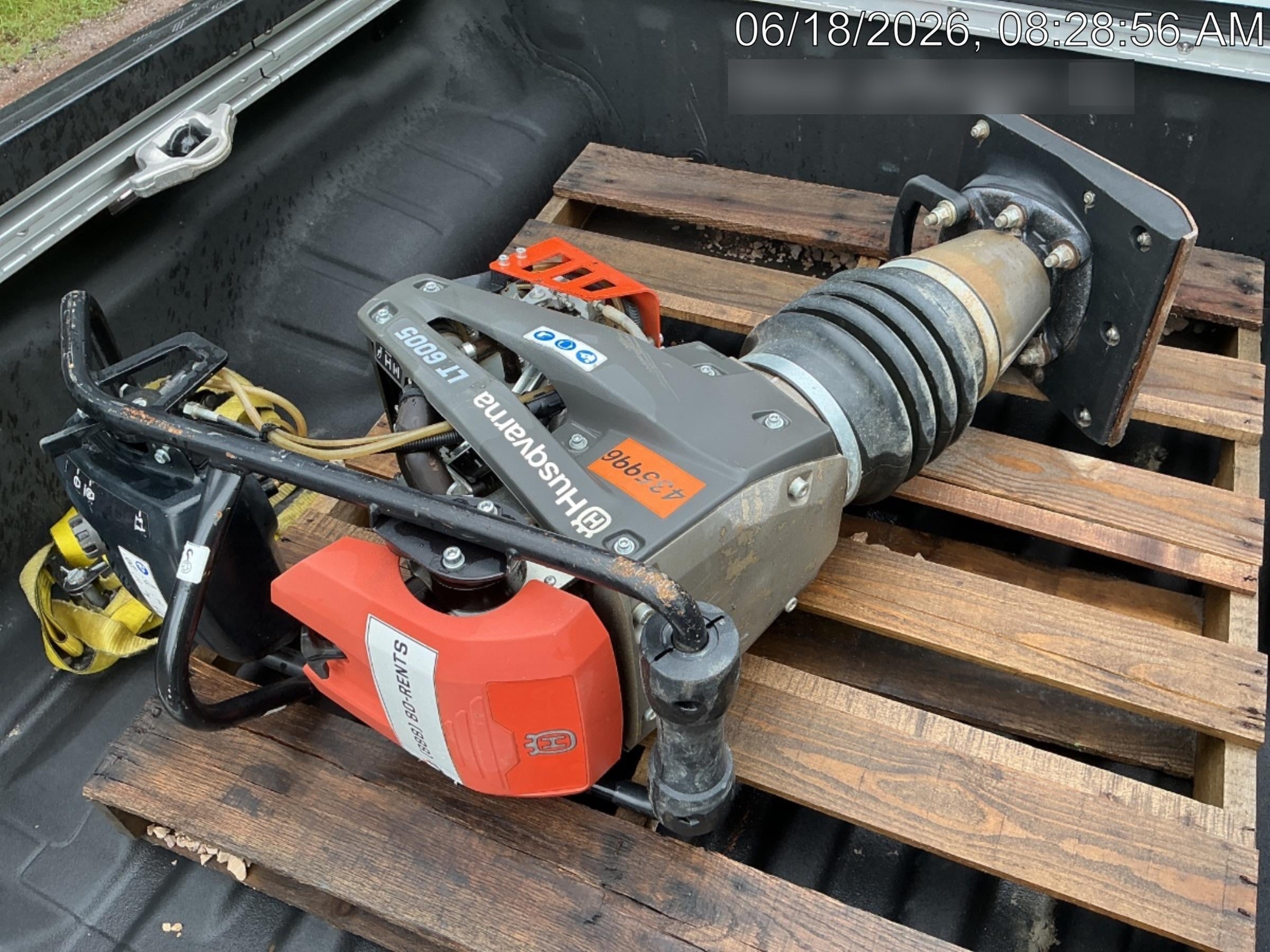 2024 HUSQVARNA LT6005