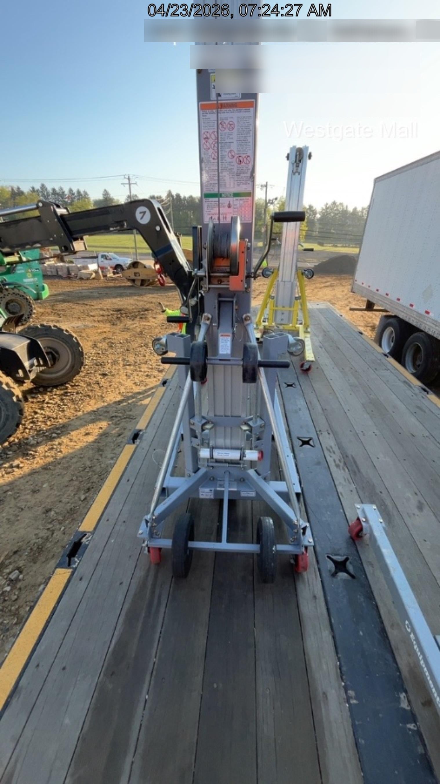 2024 GENIE SLC-24