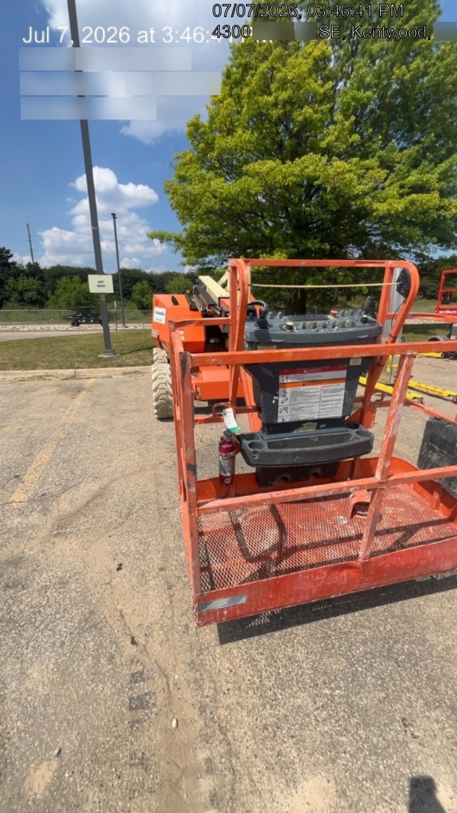2021 JLG 340AJ