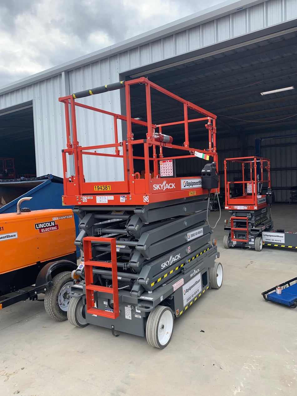 2021 SKYJACK SJ4740