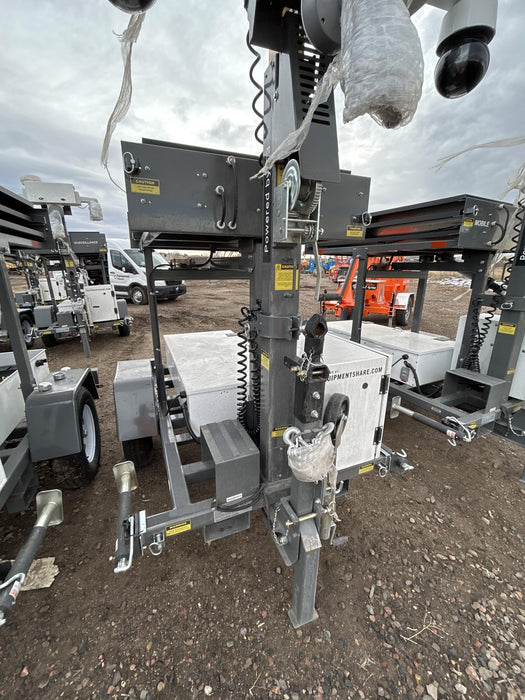 2025 NATIONAL SIGNAL Sunray Solar-Powered Mobile Integrator Tower