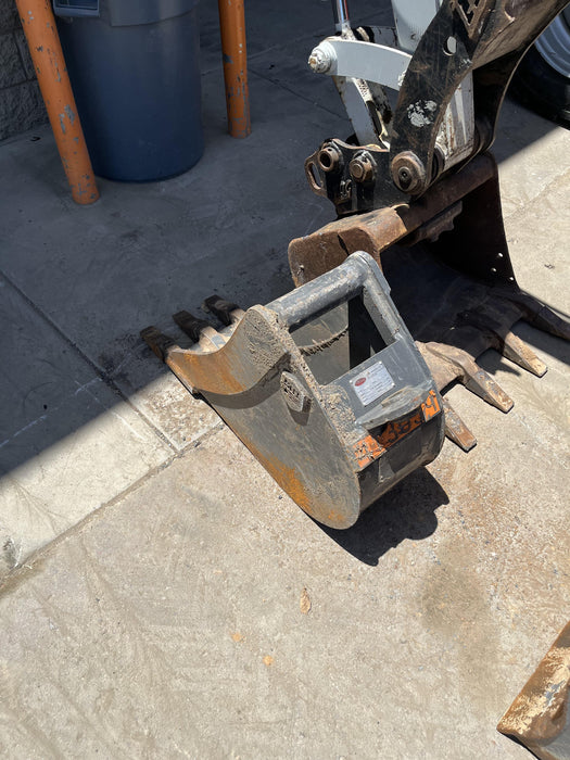 2024 STEEL UNLIMITED 12" Bucket, Mini Excavator. Steel Unlimited