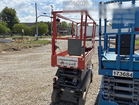 2020 Skyjack SJIII-3226 Solid NM Tires, Half height spring hinged entry gate, Dual Beacons