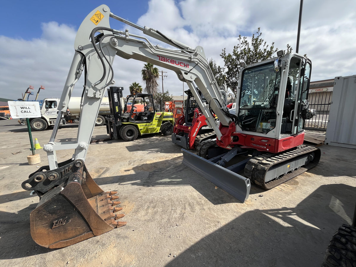 2024 TAKEUCHI TB350R-CR
