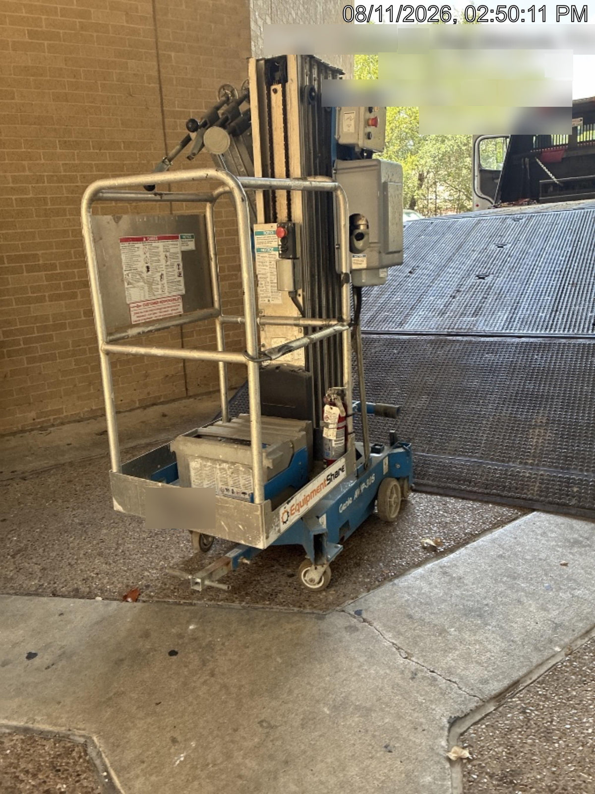 2018 GENIE AWP-30S