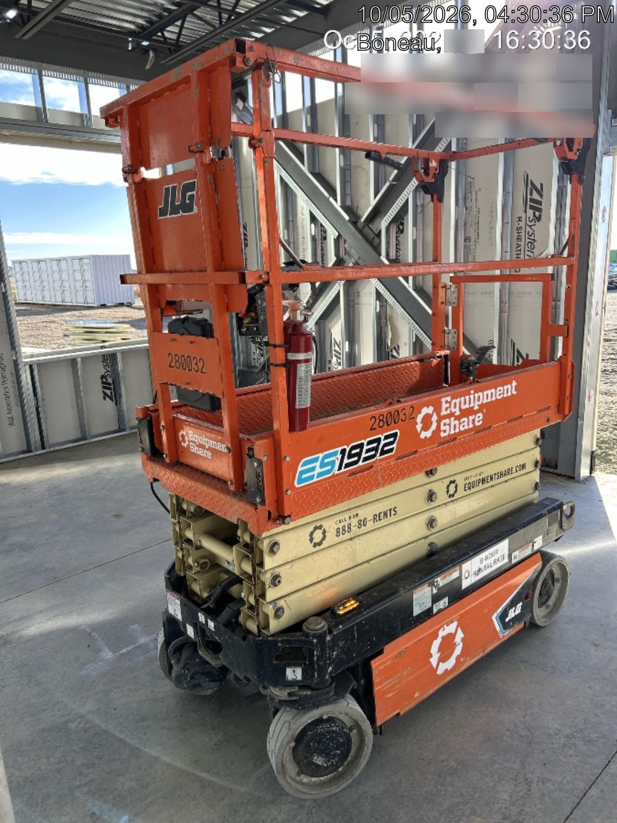 2022 JLG ES1932