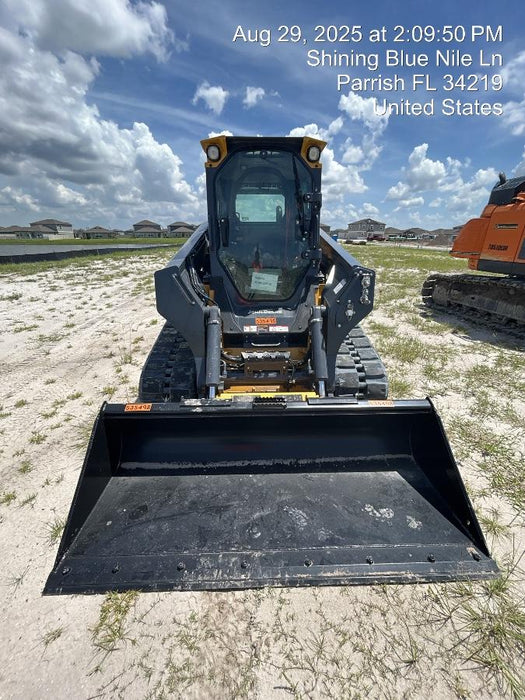 2025 JOHN DEERE 84" Bucket - John Deere