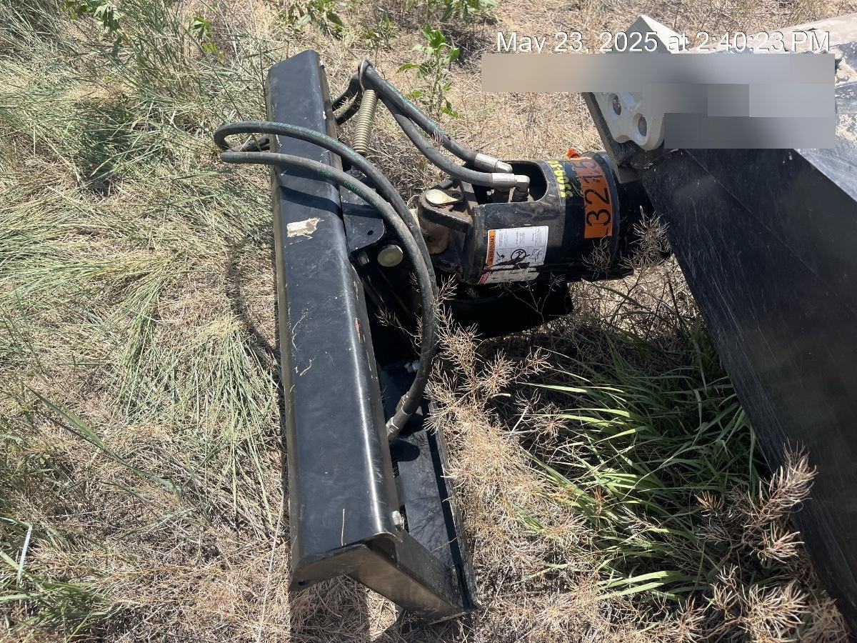 2023 AUGER TORQUE 3300-30