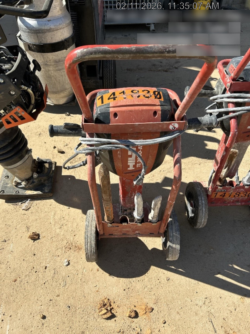 2021 HILTI TE 3000-AVR