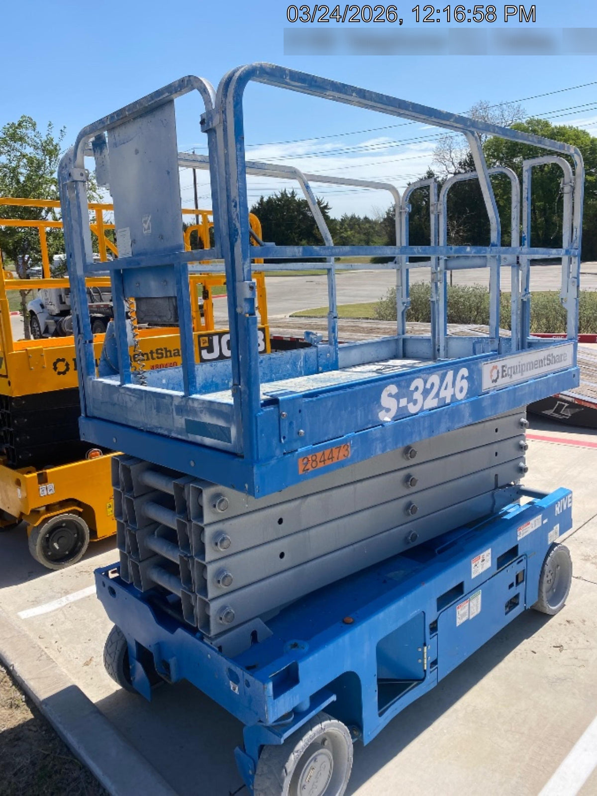 2022 GENIE GS-3246