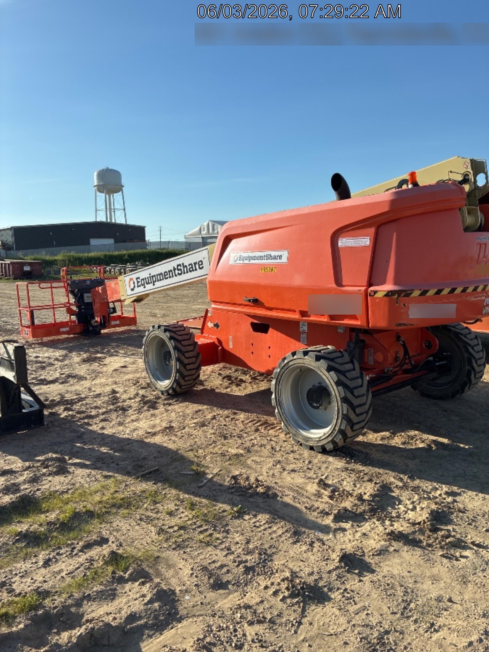 2021 JLG 600S