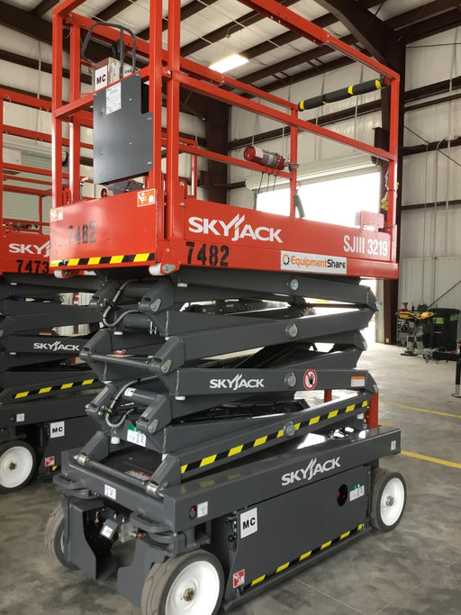 2018 SKYJACK SJIII-3219
