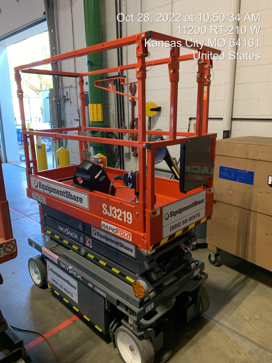 2023 SKYJACK SJ3219