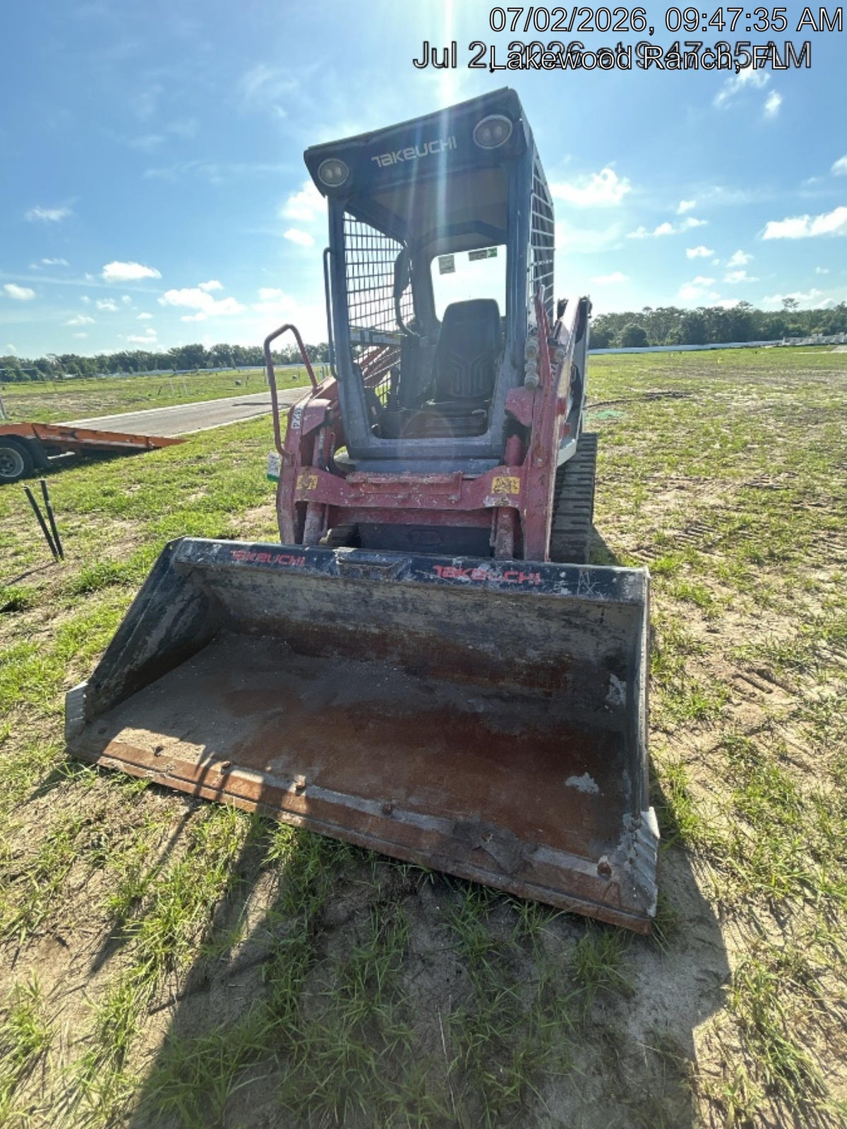 2021 TAKEUCHI TL8R2-R