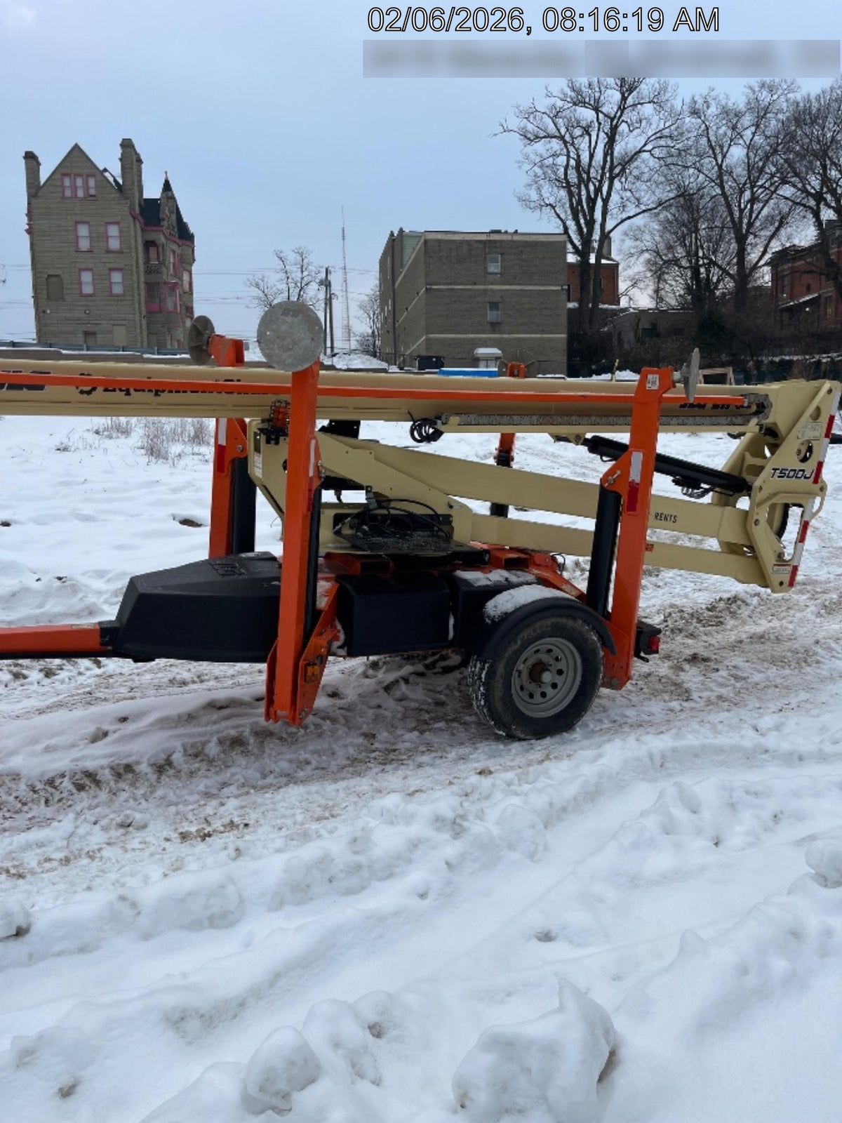 2023 JLG T500J