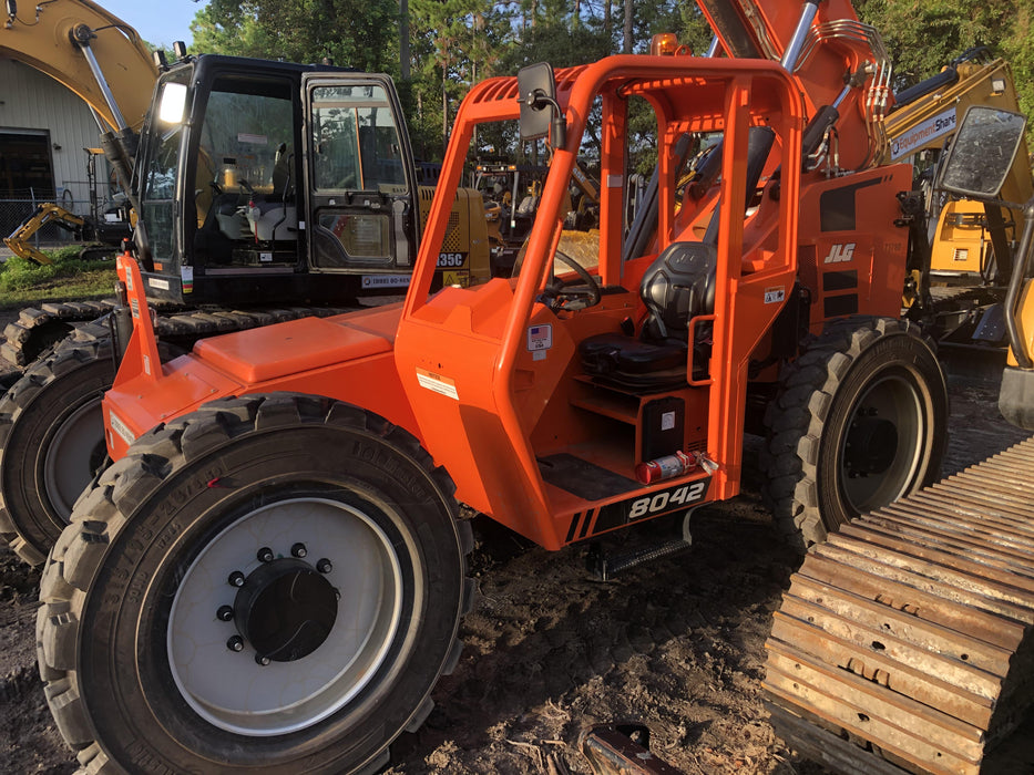 2020 Skytrak 8042 Canopy, Solid Tires, Work Lights, Beacon, Aux Hydraulics, Back up Alarm, Lifting Eye, ES Decals