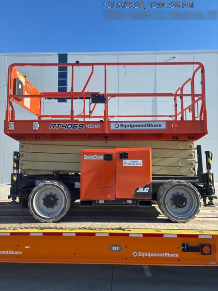 2022 JLG RT4069