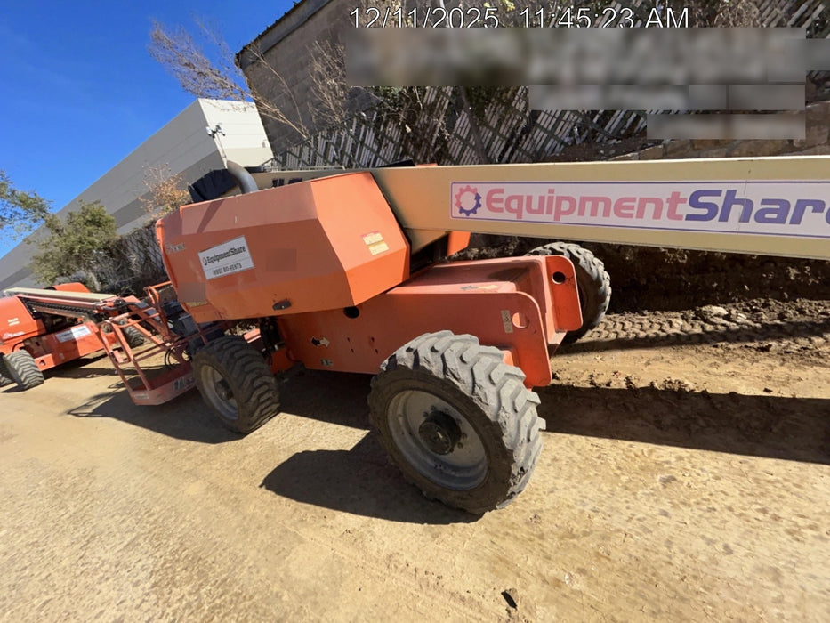 2016 JLG 660SJ