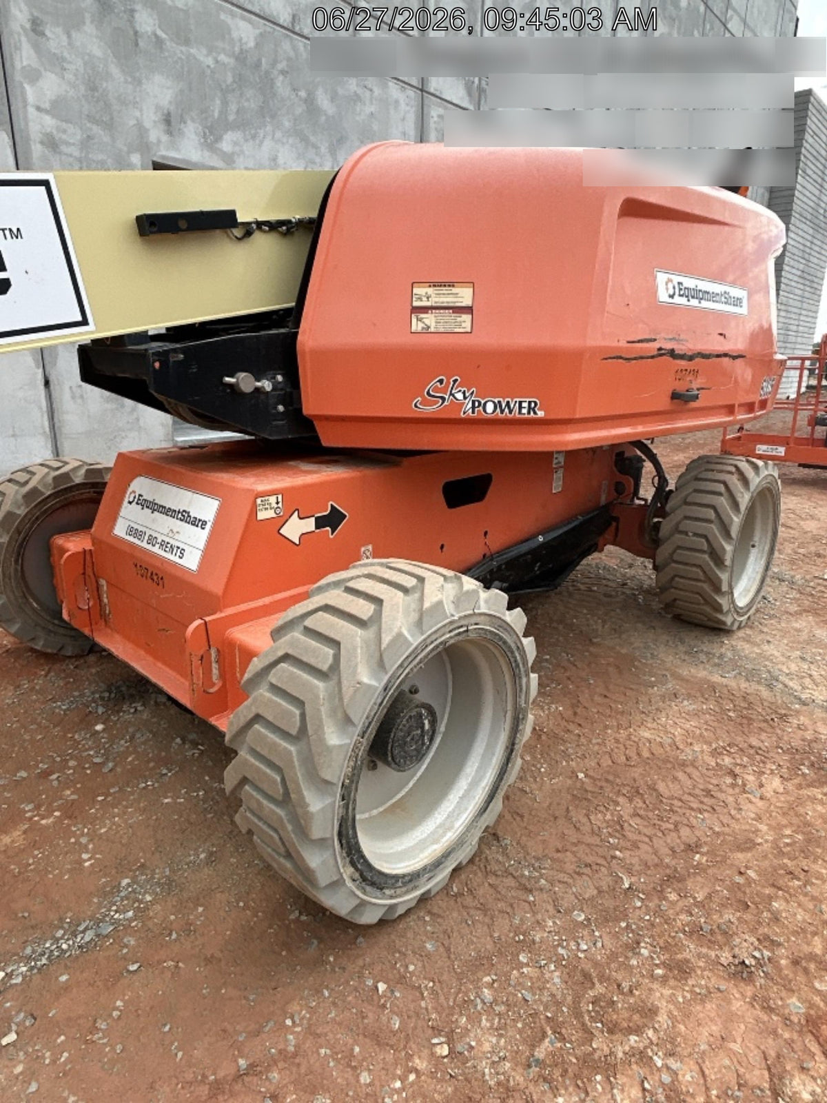 2021 JLG 600S