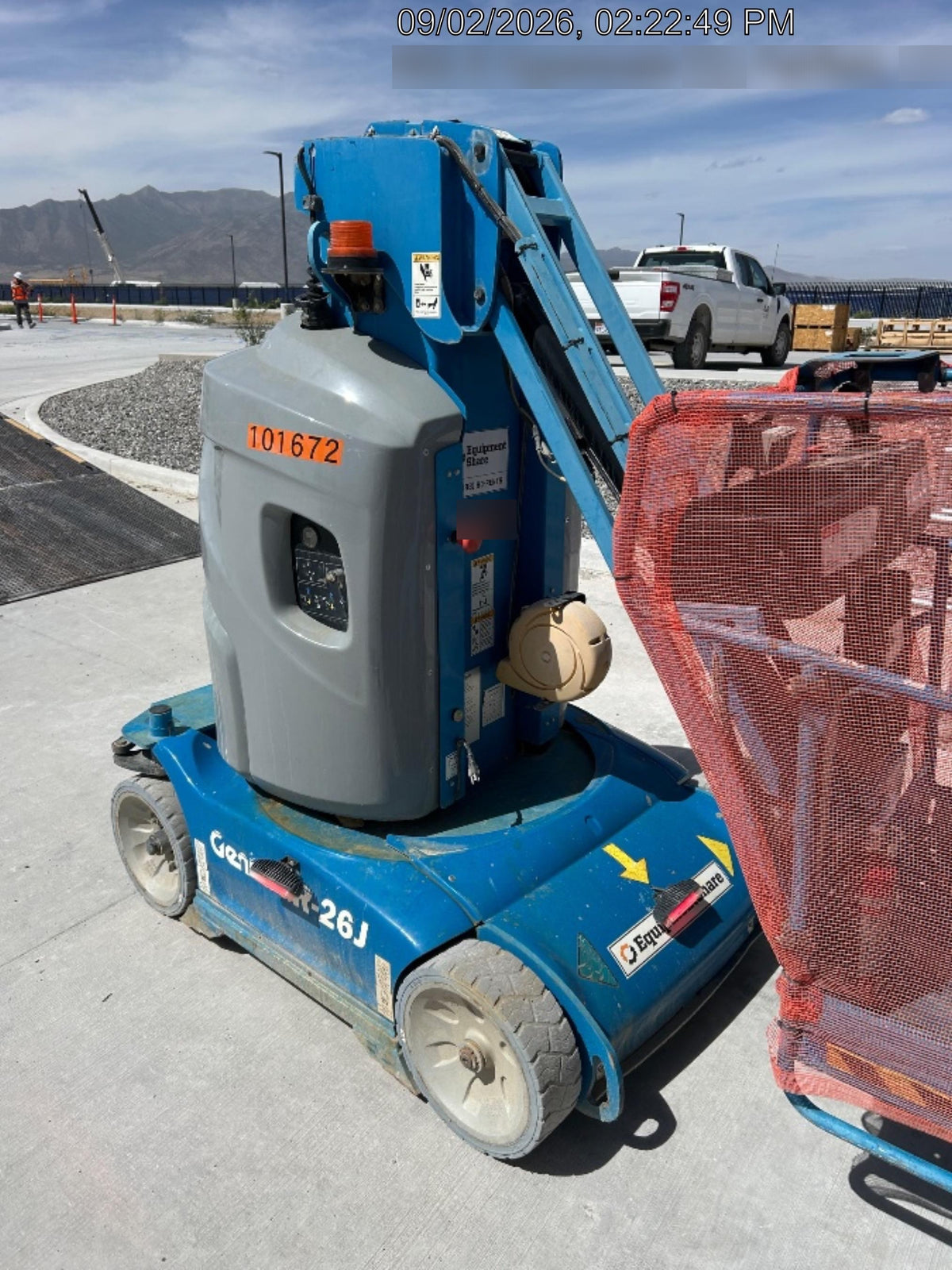 2020 GENIE GR-26J