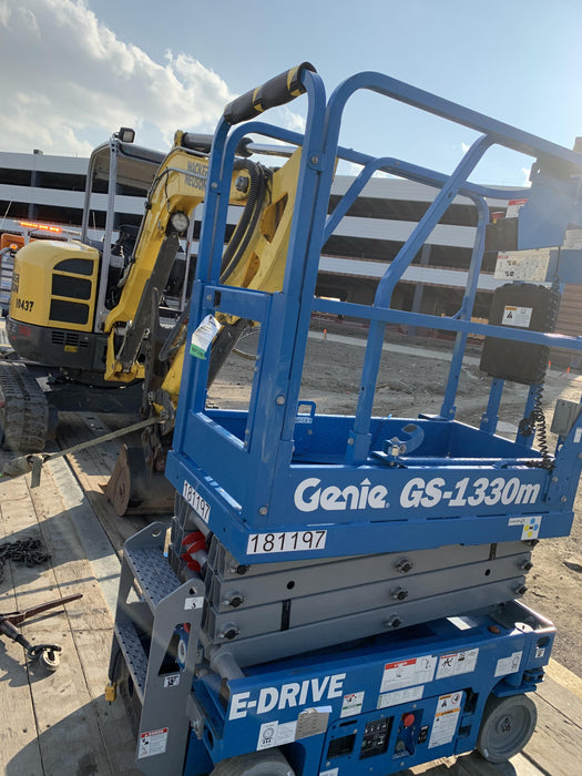 2021 GENIE GS-1330m