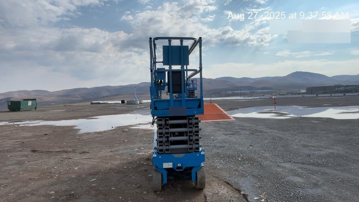 2019 Genie GS-3232 Standard Options