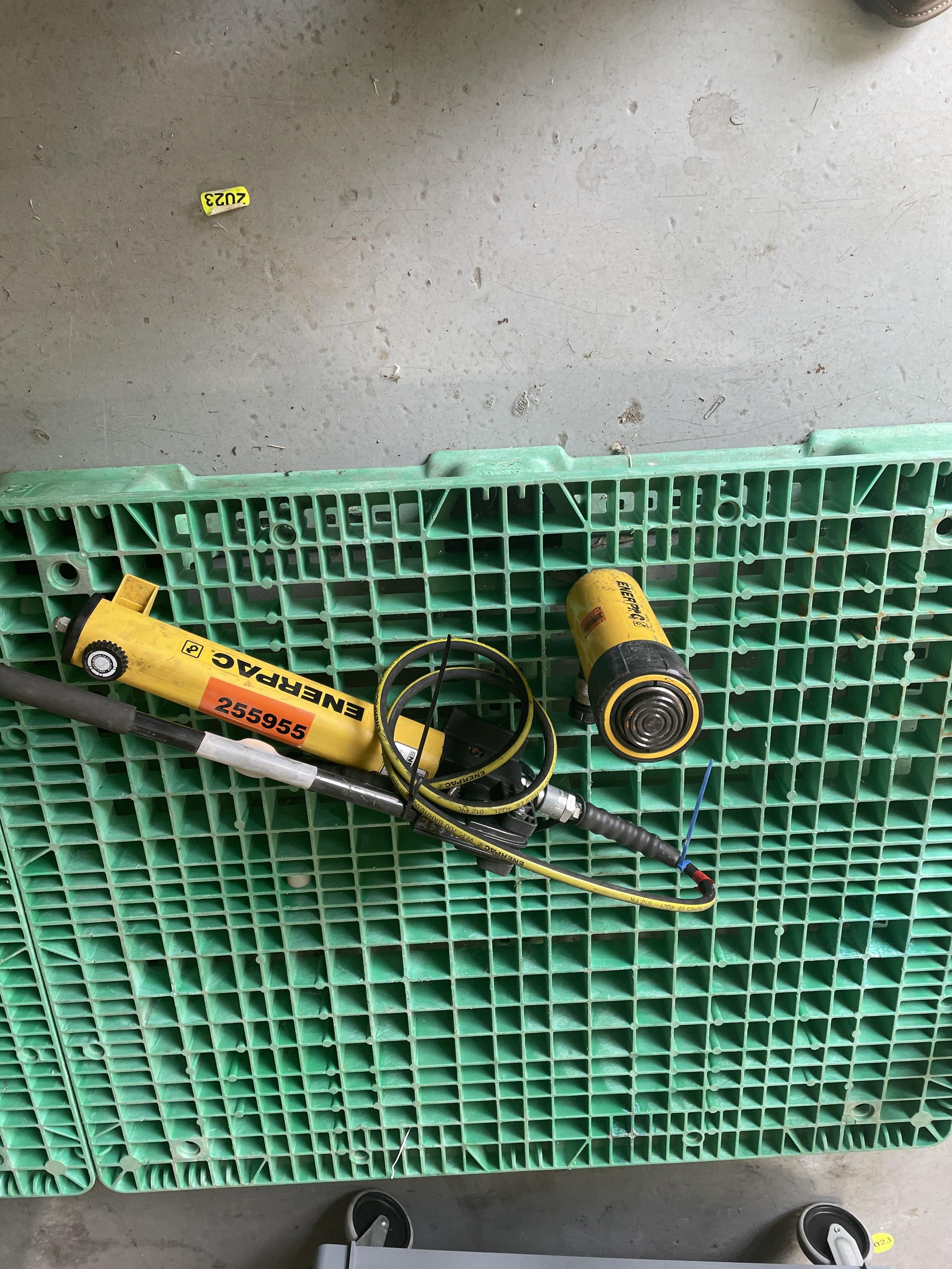 2022 ENERPAC P392