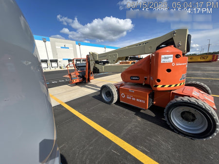 2022 JLG E450AJ