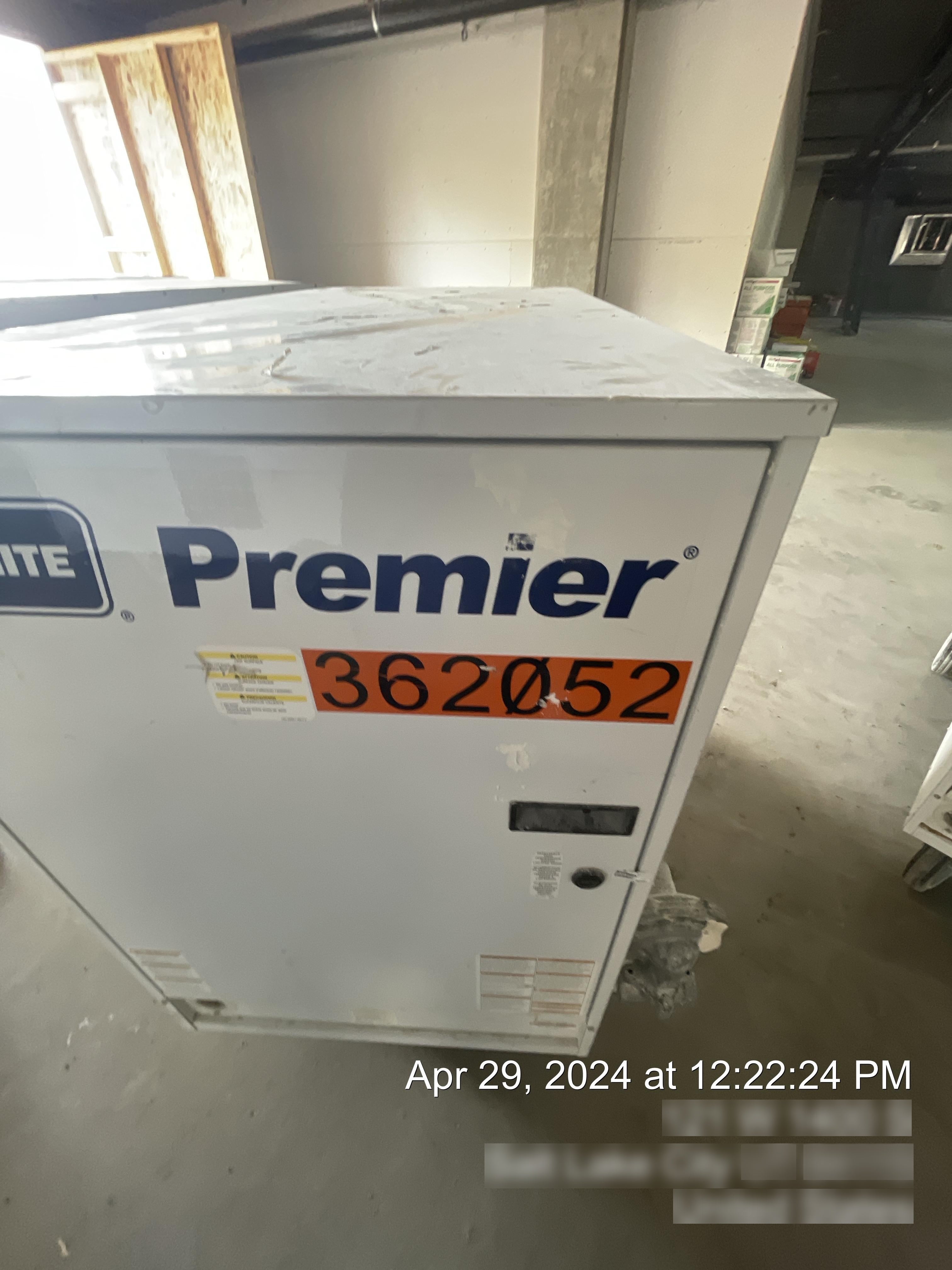2023 LB WHITE Premier 350 DF 2.0 LINK