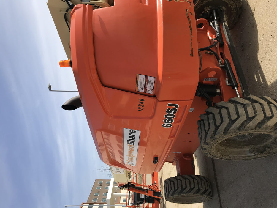 2018 JLG 660SJ