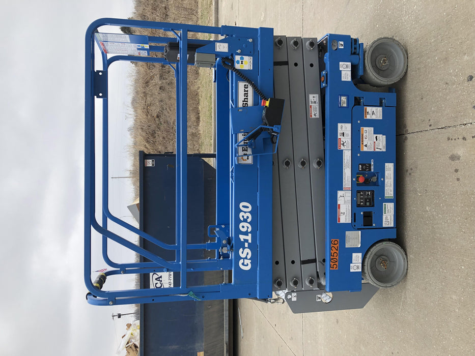 2019 Genie GS-1930 Fixed Rails with Chain Entry