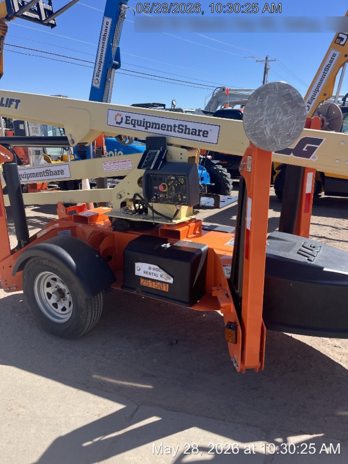 2022 JLG T350