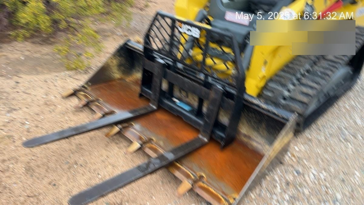 2021 PALADIN 48" Pallet Forks - Paladin