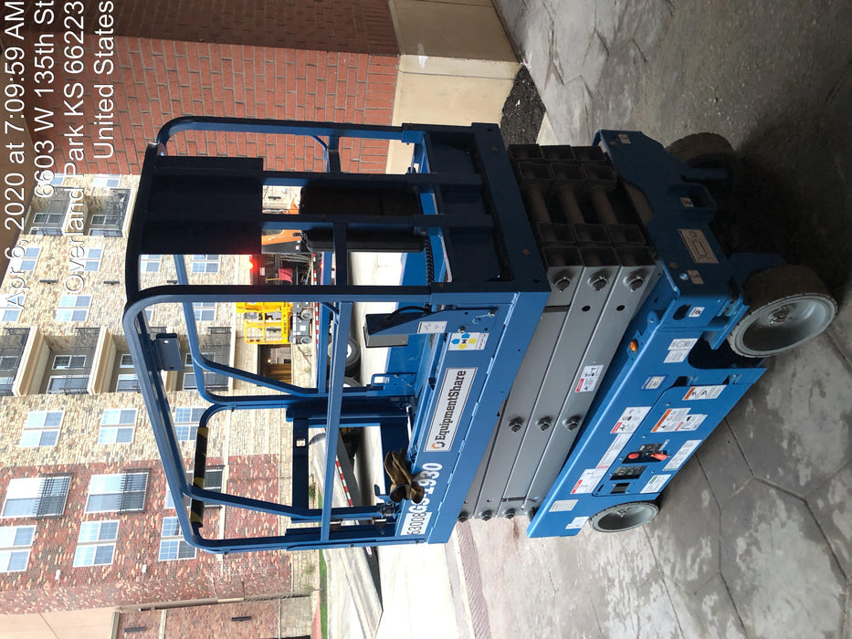 2020 Genie GS-1930 Solid Non Marking Tires, Beacon, Folding rails with half height swing gate